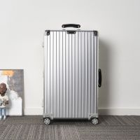 Rimowa Classic Luggage In Silver